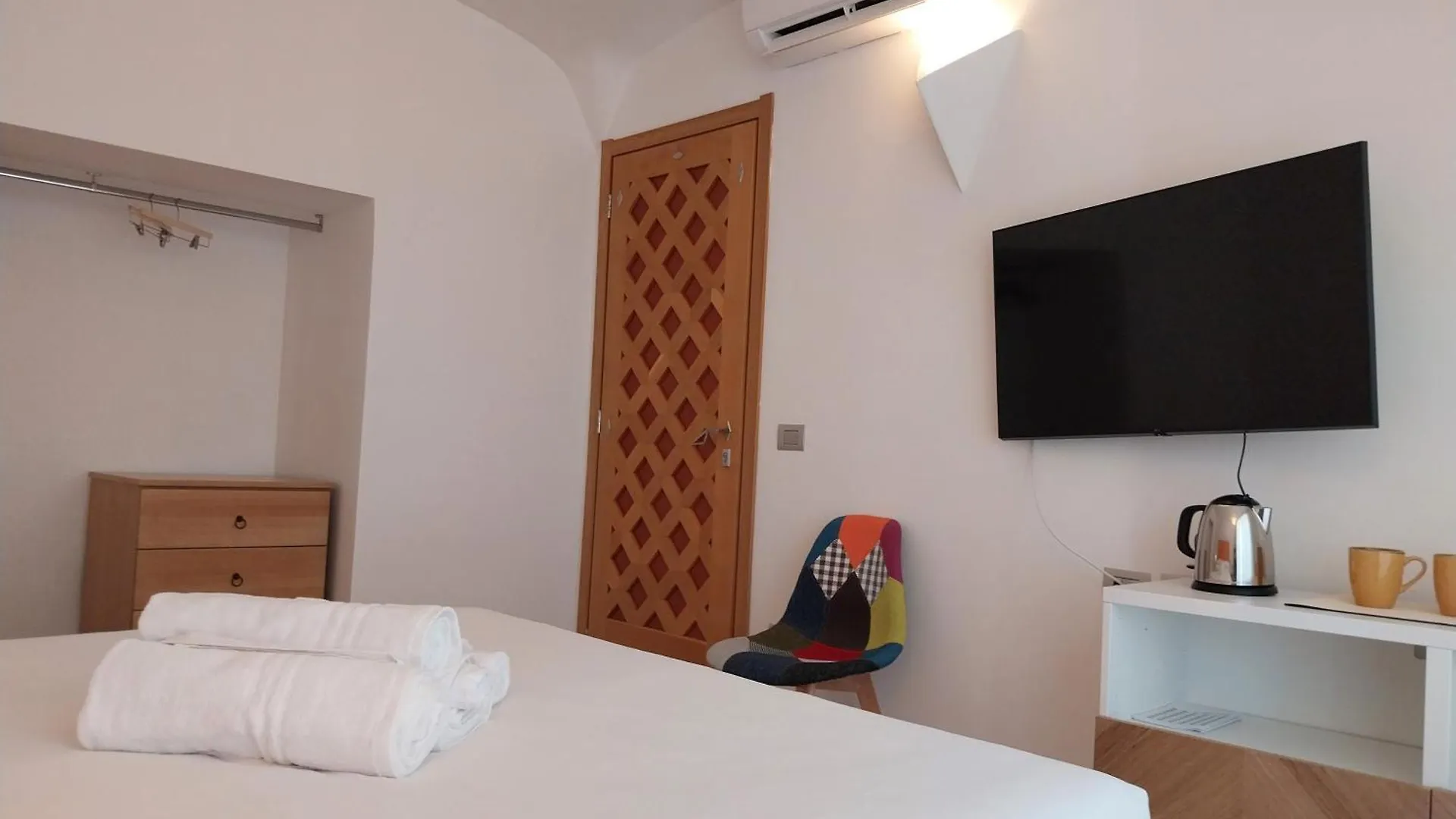 Vittoria Home Olbia Italy