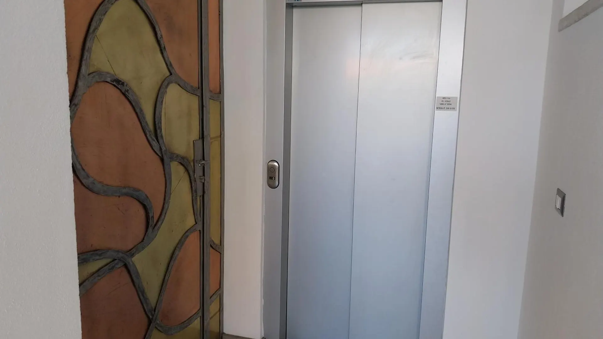 Vittoria Home Ольбия 0*,  Италия